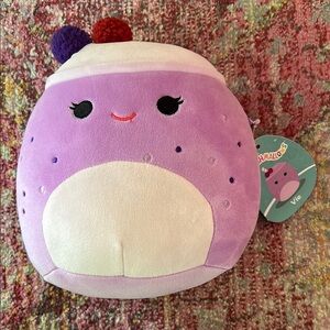 Squishmallows Vie Plush